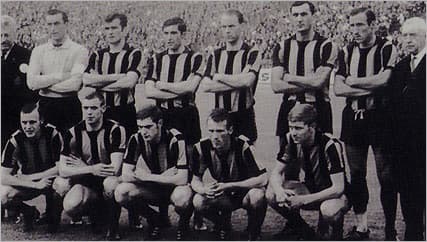 1967 wedstrijd Club Brugge - Sporting Lissabon Europabeker vertrek aan vliegtuig
