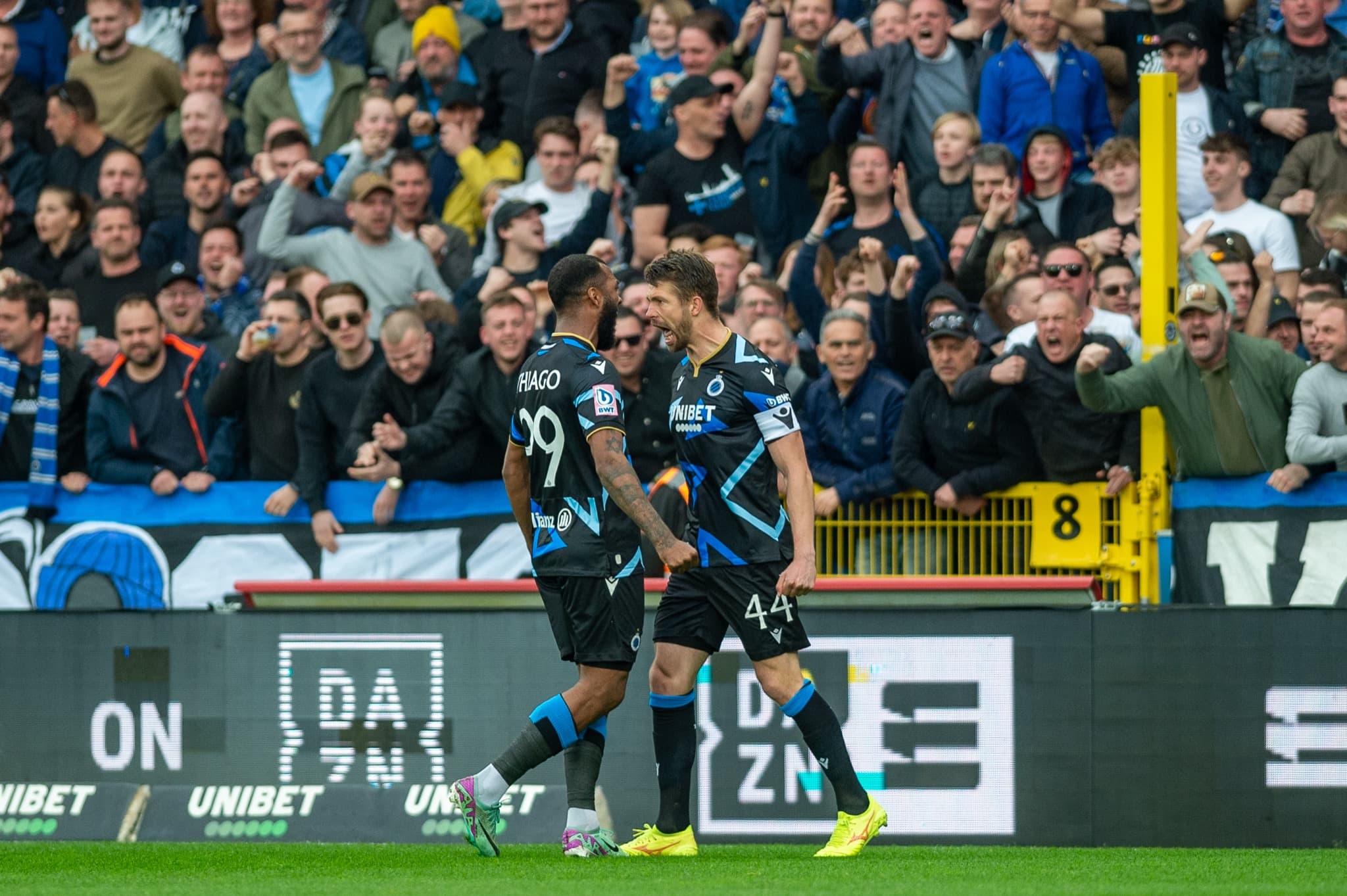 Brandon Mechele op het veld